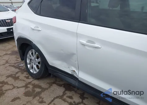 2020 Hyundai Tucson Se z USA, uszkodzony, nr VIN KM8J23A44LU249444